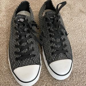 Converse Chuck Taylor All Star low top gray and white stitch